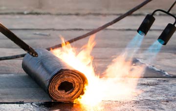 Llanllwchaiarn asphalt flat roofing repairs
