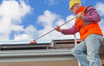 Llanllwchaiarn soft wash roof cleaning